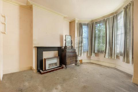 3 bedroom terraced house for sale - Ellenborough Road, London N22
