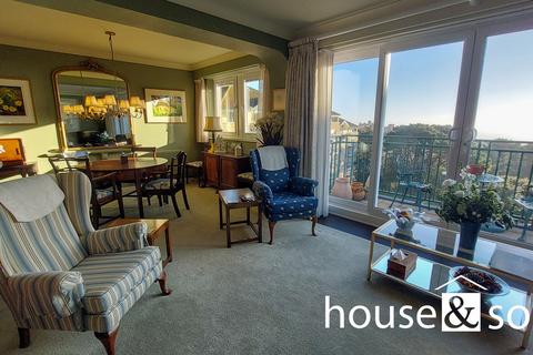 3 bedroom apartment for sale, Manor Road, East Cliff, Bournemouth