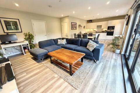 undefined, Coulsdon CR5