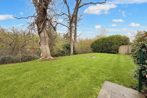 undefined, Coulsdon CR5