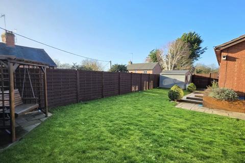 3 bedroom detached bungalow for sale, Highfield Court, Brackley