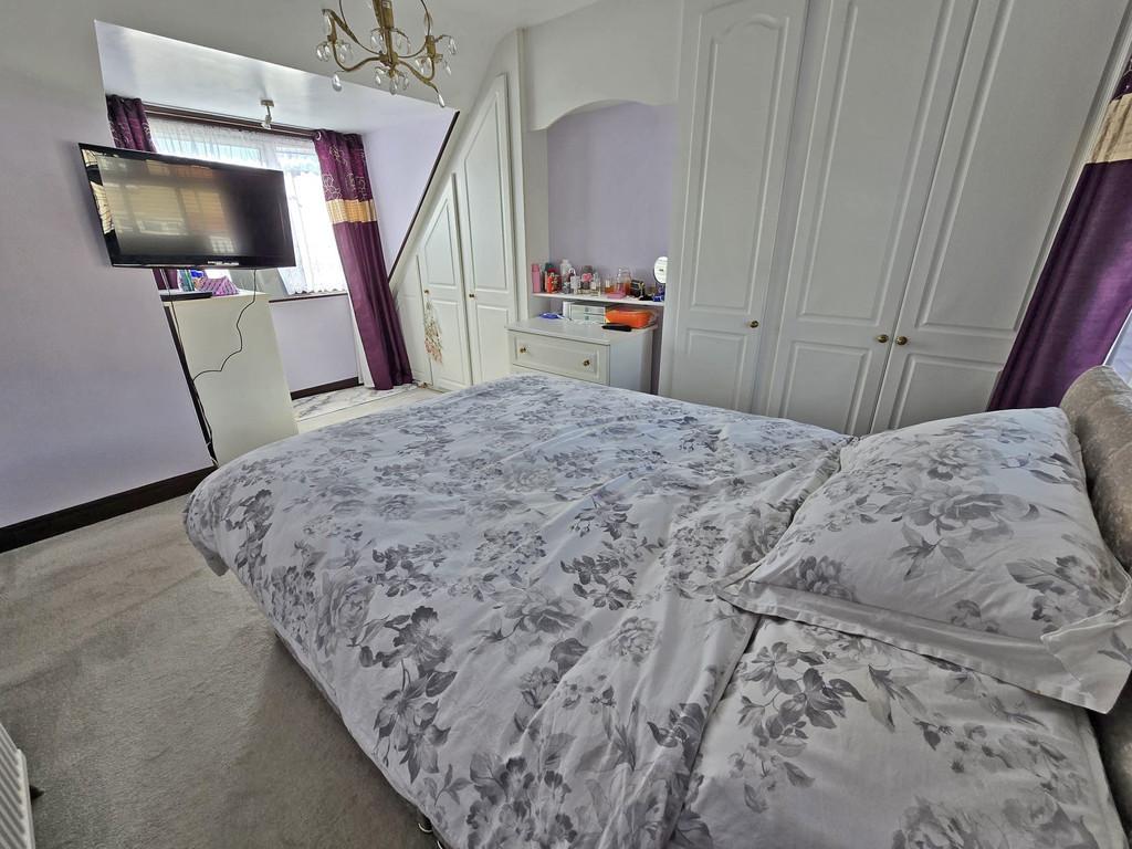 Bedroom 3 (4)