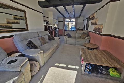 3 bedroom semi-detached house for sale, The Gardens, West Sussex BN42