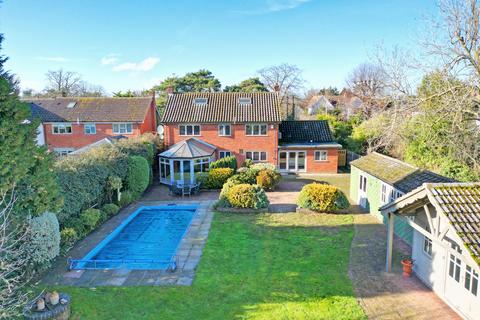 undefined, Gaston Street, East Bergholt