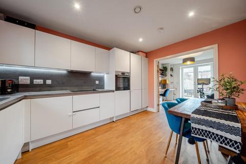 3 bedroom terraced house for sale, Elmsbrook,  Bicester,  Oxfordshire,  OX27