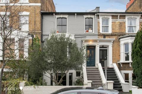 2 bedroom maisonette for sale, Farleigh Road, London, N16
