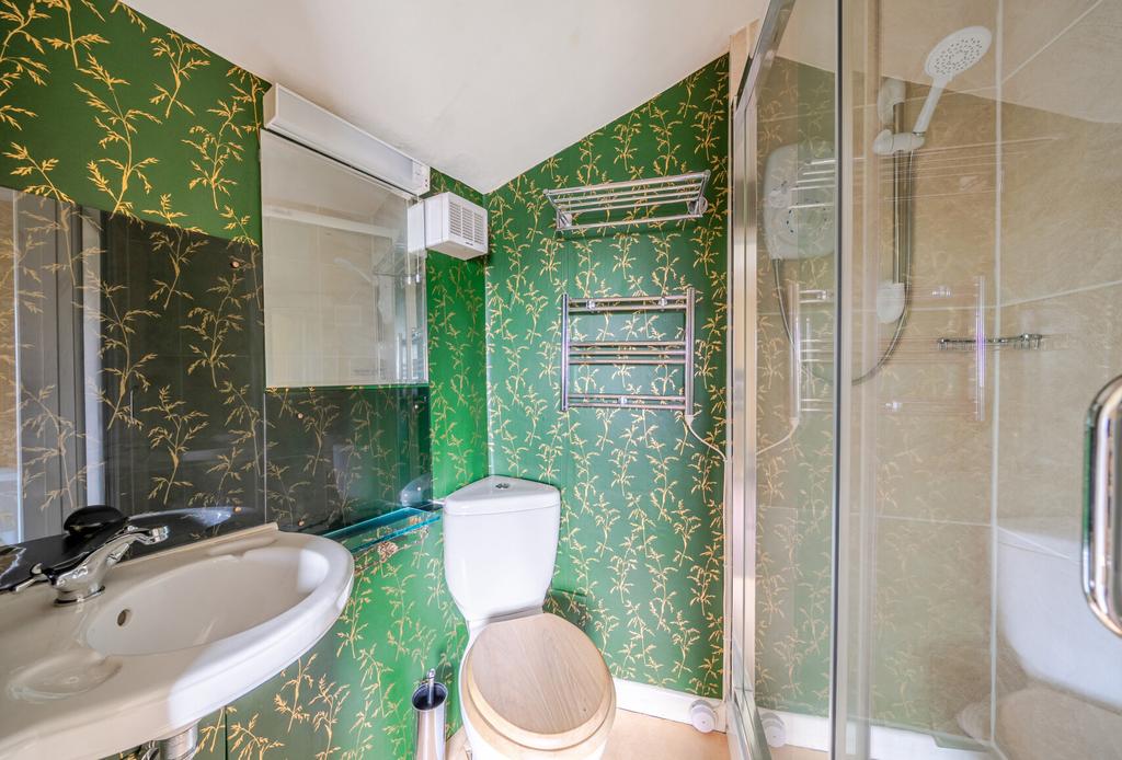 Ensuite