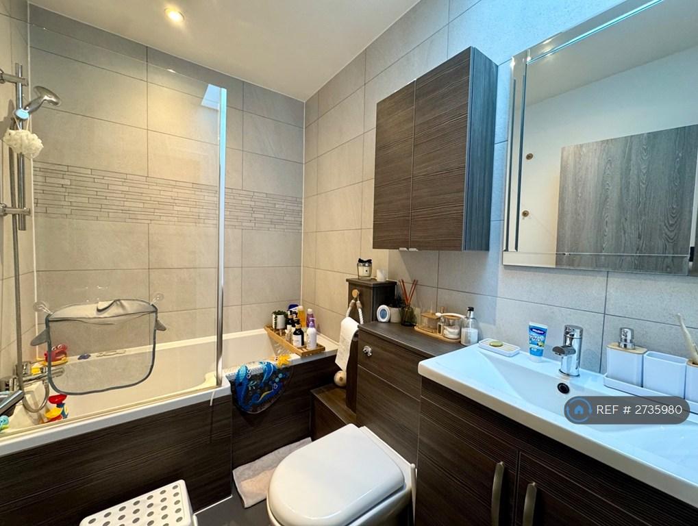 Main Bathroom