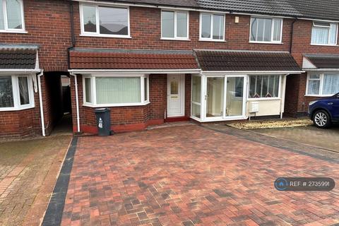 3 bedroom terraced house to rent - Chantrey Crescent, Birmingham, B43