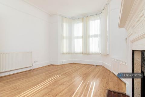 3 bedroom maisonette to rent, Astrop Terrace, London, W6