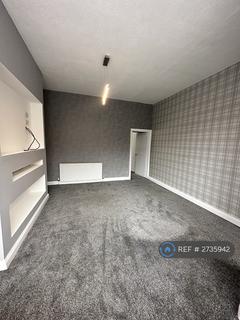 3 bedroom terraced house to rent, Outwood Road, Radcliffe, Manchester, M26