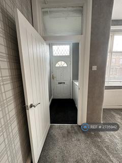 3 bedroom terraced house to rent, Outwood Road, Radcliffe, Manchester, M26