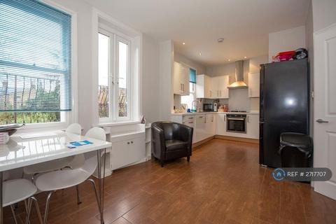 4 bedroom maisonette to rent, Hurstbourne Road, London, SE23