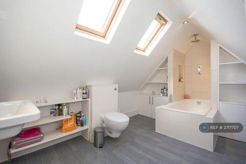 4 bedroom maisonette to rent, Hurstbourne Road, London, SE23