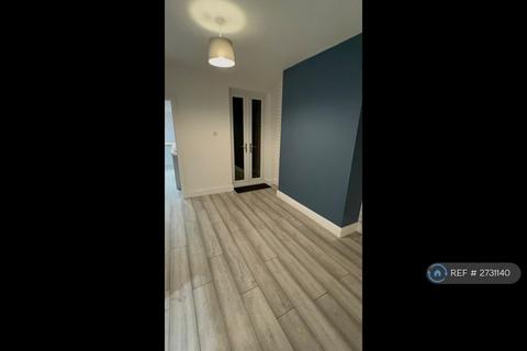 2 bedroom terraced house to rent, Wynburg Street, Hull, HU9