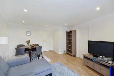 2 bedroom flat to rent, Woodland Crescent, London, SE16