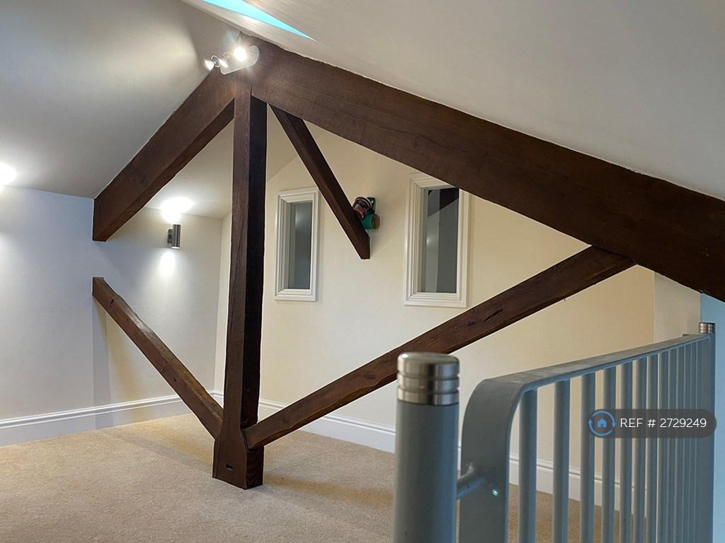 Mezzanine East Bedroom