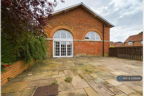 3 bedroom semi-detached house to rent, Station Yard Close, Cranswick, Driffield, YO25