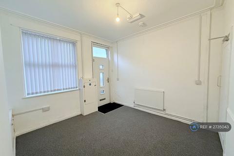 2 bedroom terraced house to rent, Cornwallis Street, Stoke-On-Trent, ST4