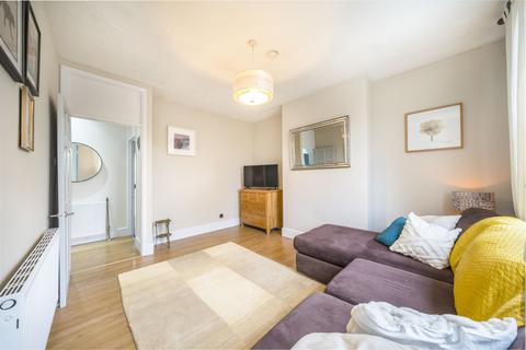 2 bedroom flat for sale, Derrick Gardens, Charlton, SE7
