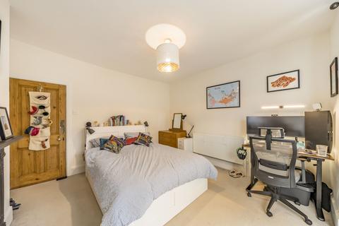 3 bedroom end of terrace house for sale, Wellington Gardens, Charlton, SE7