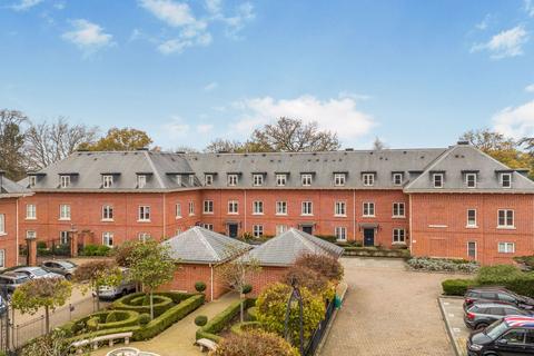 2 bedroom apartment for sale, Henmarsh Court, Hertford SG13