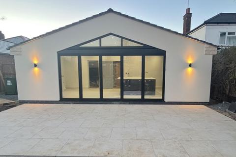 undefined, London Road, Yaxley, PE7