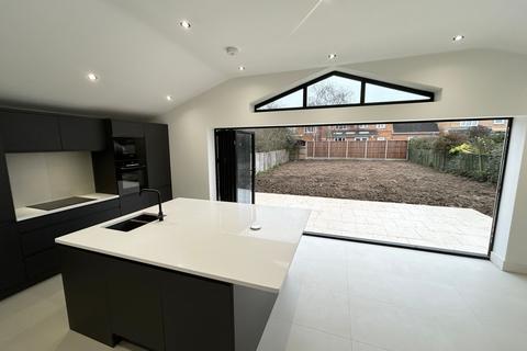 undefined, London Road, Yaxley, PE7
