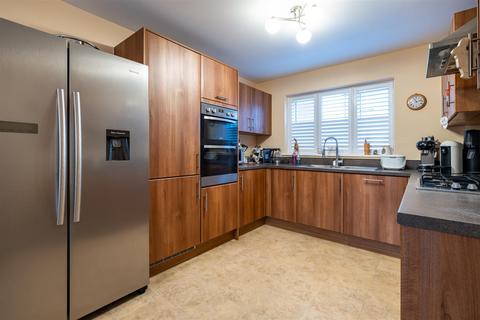 4 bedroom detached house for sale, Braeburn Way, Cranfield, Bedford
