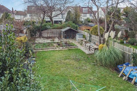 4 bedroom semi-detached house for sale, Fernhill Gardens, Kingston Upon Thames KT2