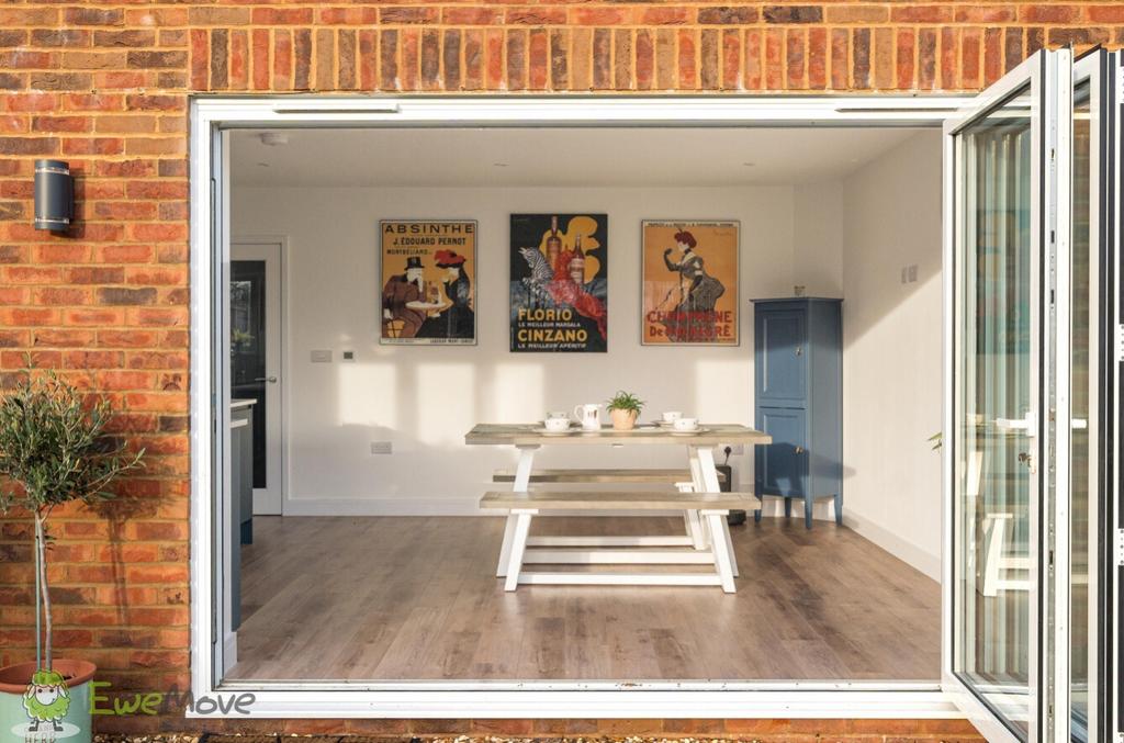 Bi Folds