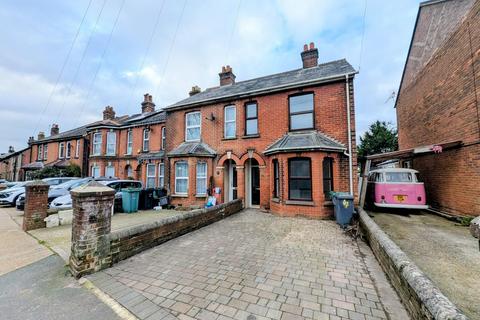 3 bedroom semi-detached house for sale, Fairlee Road, Newport