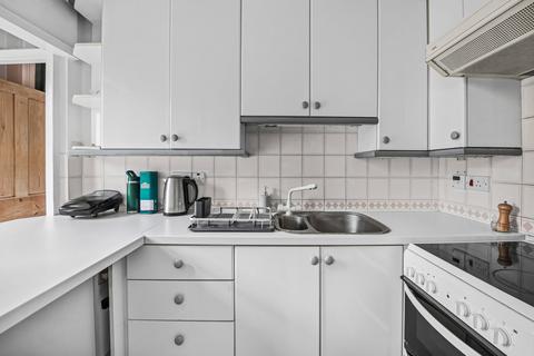 1 bedroom flat to rent, Wimbledon Park Road, London