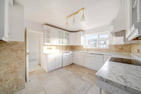 4 bedroom semi-detached house for sale, Wadham Close, Shepperton, TW17