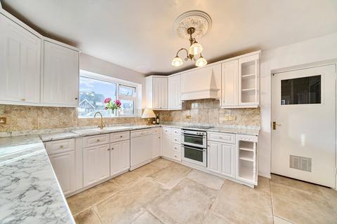 undefined, Wadham Close, Shepperton, TW17