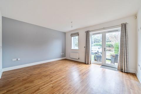 undefined, Annett Close, Upper Halliford, TW17