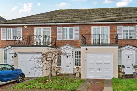 3 bedroom terraced house for sale, Thamesfield Court, Shepperton, TW17