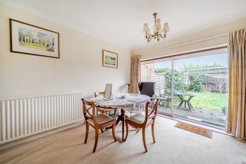 3 bedroom terraced house for sale, Thamesfield Court, Shepperton, TW17