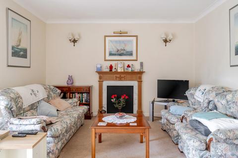 3 bedroom terraced house for sale, Thamesfield Court, Shepperton, TW17
