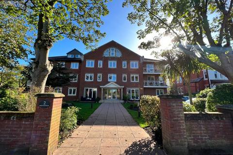 undefined, To Let - Grosvenor Road, Birkdale - Two Bedroom Lower Ground Floor Apt