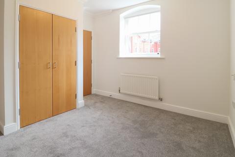 2 bedroom flat for sale, George Roche Road, Canterbury CT1