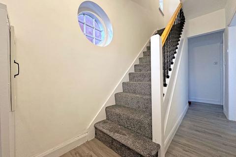 3 bedroom semi-detached house for sale, Roberts Road, WEDNESBURY, WS10 0LG