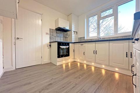 3 bedroom semi-detached house for sale, Roberts Road, WEDNESBURY, WS10 0LG