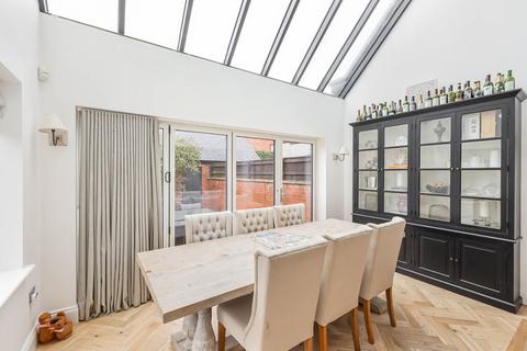 5 bedroom semi-detached house for sale, Eastwood House, West Avenue, Gosforth, Newcastle Upon Tyne
