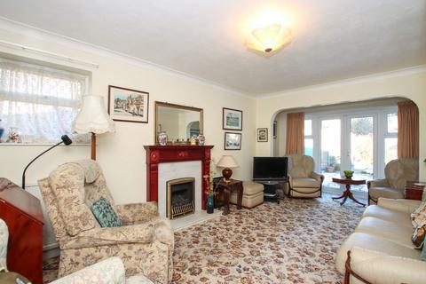 undefined, Grove Park, Tring