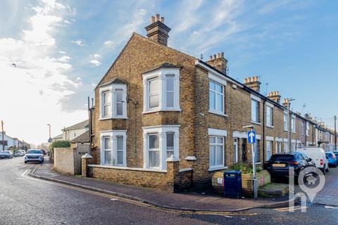2 bedroom end of terrace house for sale, Unity Street, Sheerness ME12