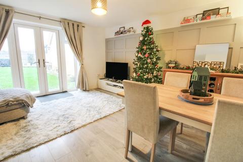 3 bedroom detached house for sale, Finzi Grove, Biggleswade SG18