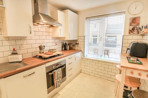 3 bedroom detached house for sale, Finzi Grove, Biggleswade SG18