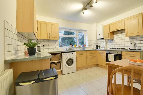 2 bedroom apartment for sale, Pinewoods, Bexhill-On-Sea