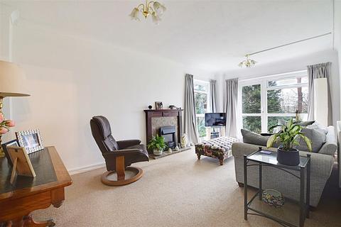 2 bedroom apartment for sale, Pinewoods, Bexhill-On-Sea